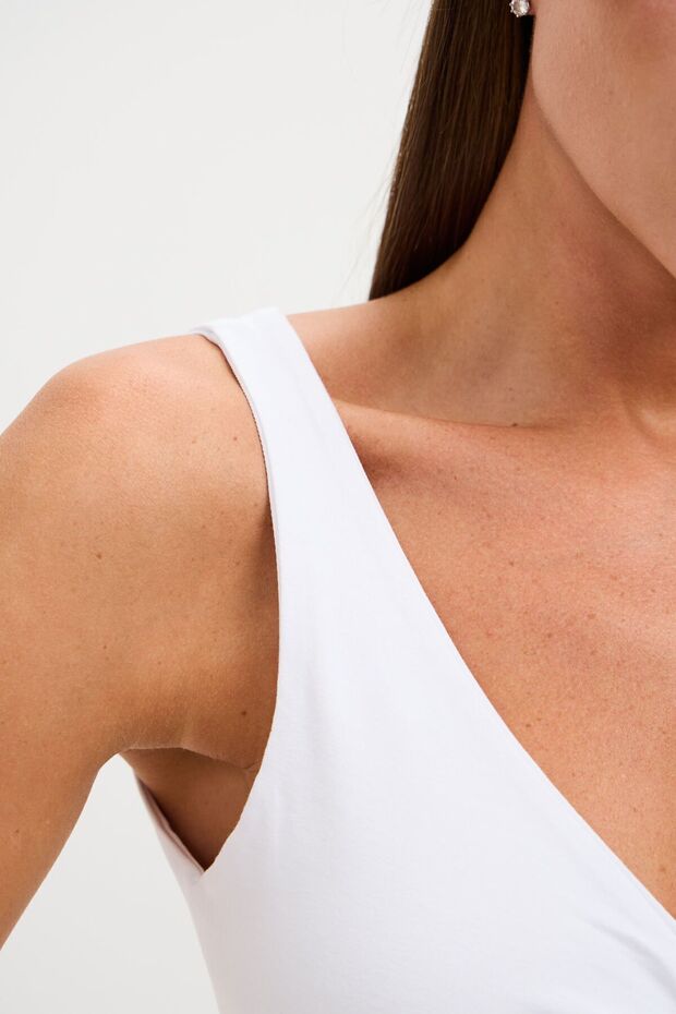 بوستير أبيض - 4