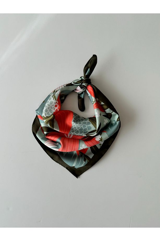 Çiçek Desenli Bandana Fular - 3