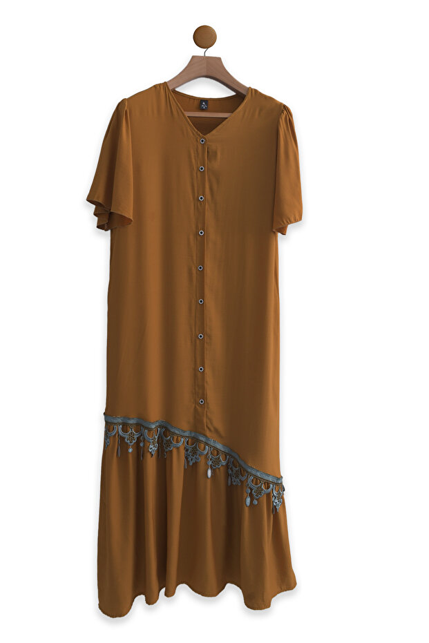 فستان مخملي بأزرار - 2