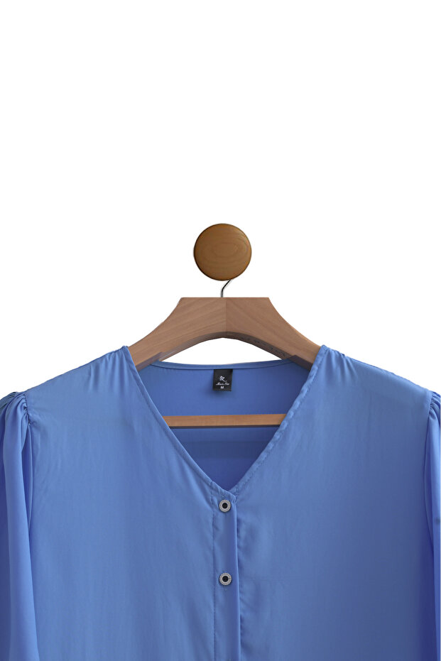 فستان مخملي بأزرار - 3