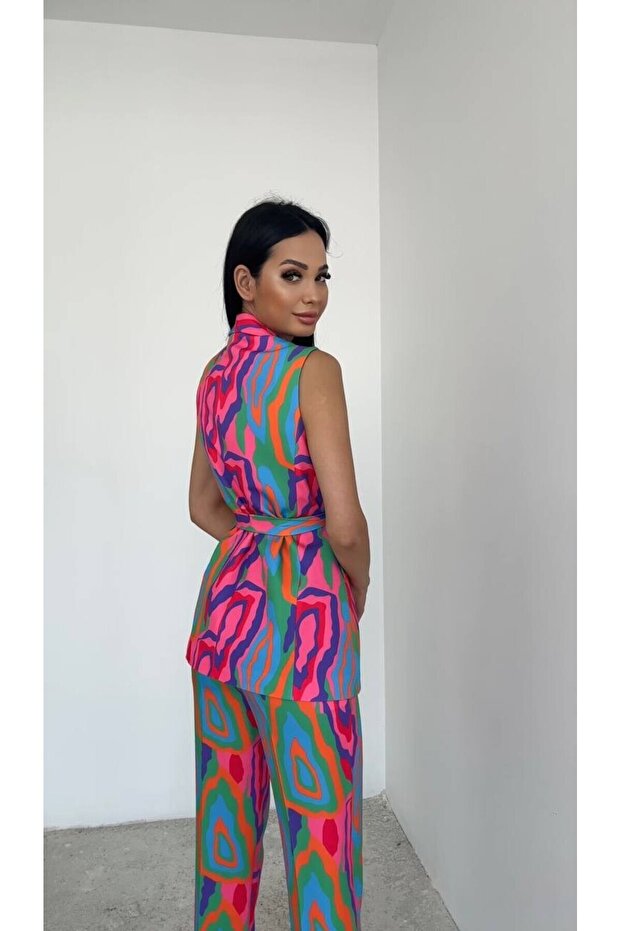 Belted Patterned Vest - 3