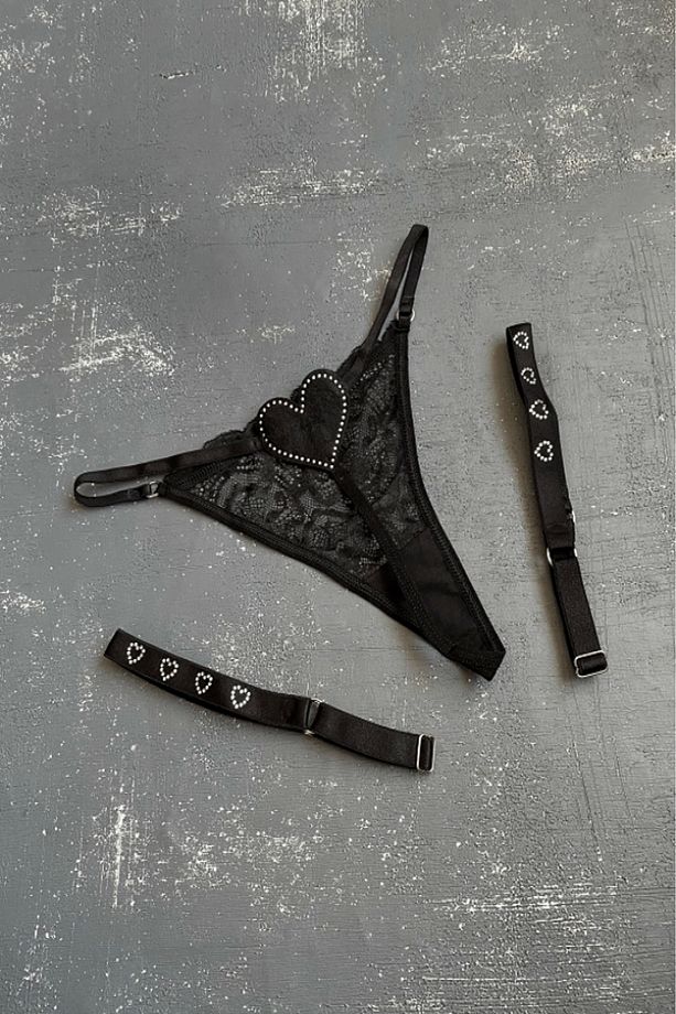 Kalpli Taşlı String Set - 2