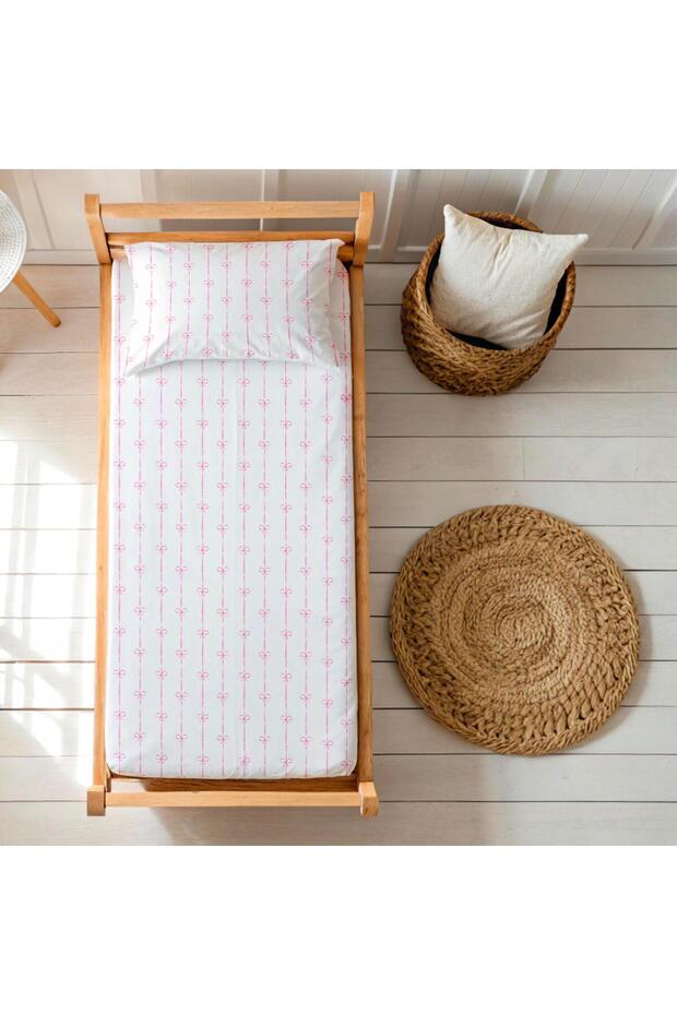 طقم ملاءة وسادة مفردة بفيونكة وردية - 1