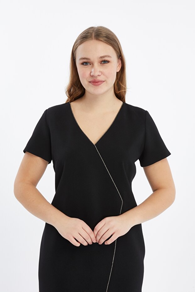 Stone Strip on the Front Plus Size Dress