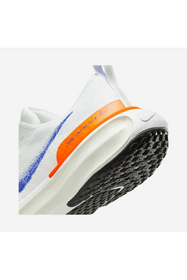 W ZOOMX INVINCIBLE RN FP - 8