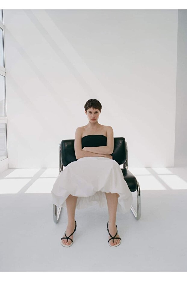 Büzgü bantlı sandalet - 5