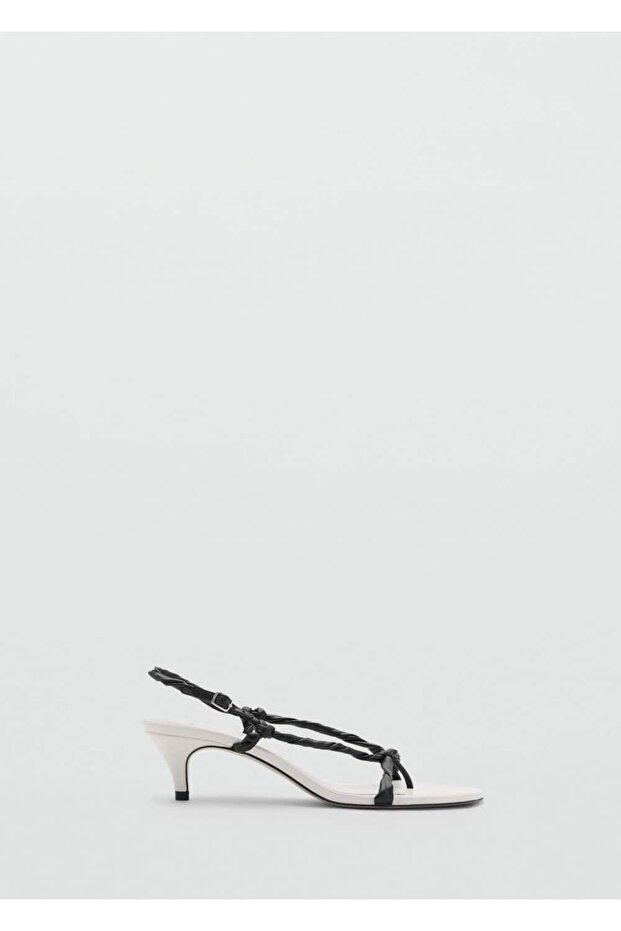 Büzgü bantlı sandalet - 3