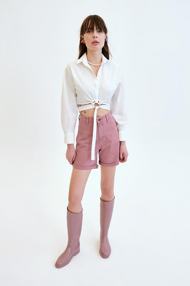 Regular Fit Kıvrılabilir Paça Pembe Gül Kurusu Kadın Şort - 1