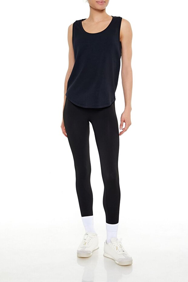 Yuvarlak Yaka Atlet - 4