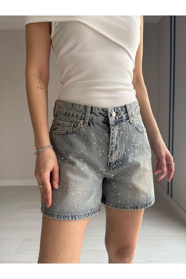 Kadın Açık Mavi Parlak Taşlı Kot Şort Tasarım %100 Koton Denim Şort - 4