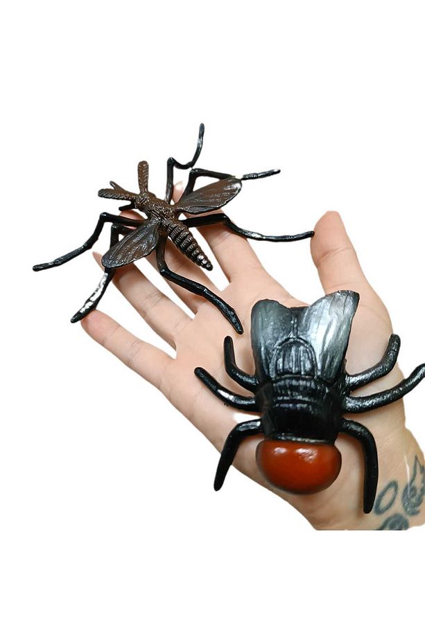 4 Lü Set Oyuncak Böcek Seti Dev Boy ,Sinek, Sivrisinek, Mantis,Arı Şaka Oyuncağı 9-13 cm - 3