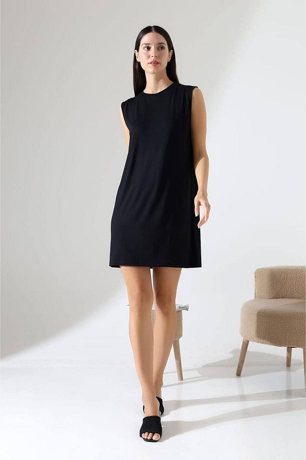 Kadın Siyah Oversize Sıfır Kol Bisiklet Yaka Basic Günlük Içlik Tunik Viscon Kumaş - 7