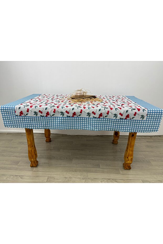 مفرش طاولة منقوش بالفواكه - 1