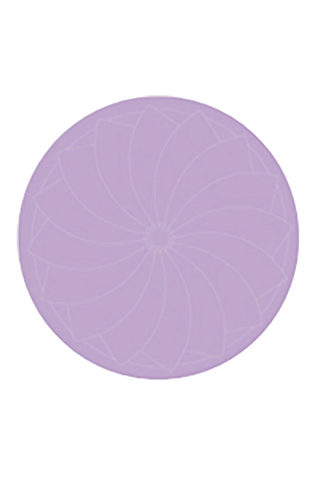 طبق عشاء مع ملصق متعدد الألوان - 1