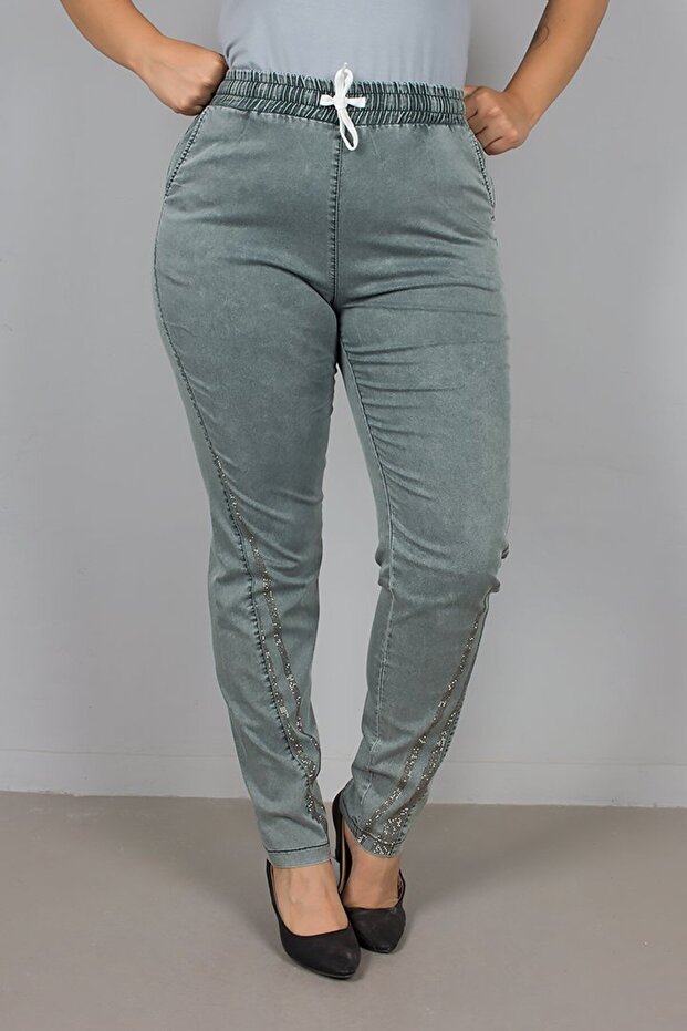 Large Size Washed Stone High Waist Jeans