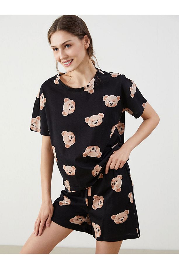 Bisiklet Yaka Ayı Baskılı Kadın Şortlu Pijama Takımı - 2