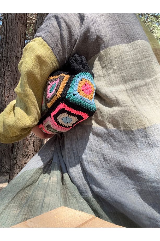 Boho Handmade El Örgüsü Burslu Çanta – Renkli Motifli & Astarlı - 7