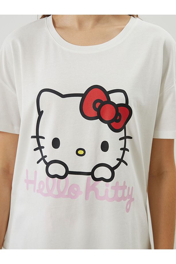 Hello Kitty Baskılı Kadın Şortlu Pijama Takımı - 3