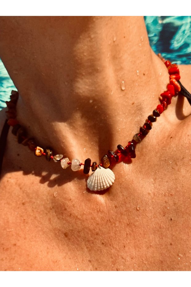 Red Drawstring Natural Stone Chakra Women's Necklace with Oyster Detail