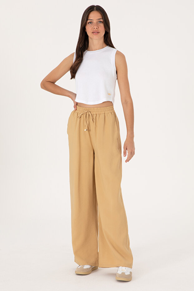 Women's Camel Loose Relax Fit Canvas Trousers 50300357-Vr015