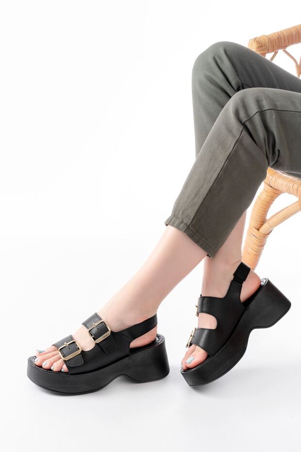 24414-572 Black Buckle Daily Wedge Heel Women's Sandals