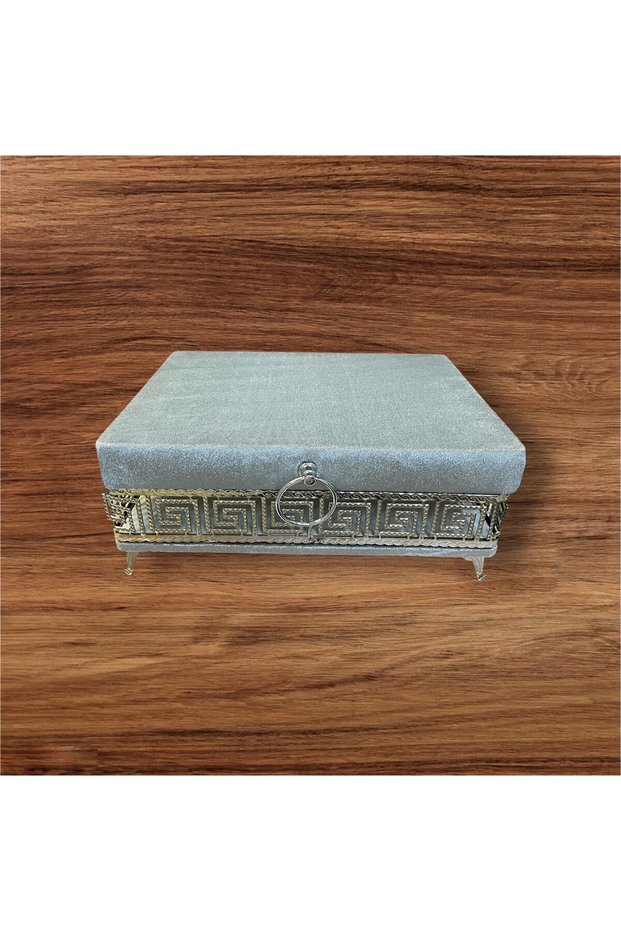Imported Velvet & Metal Makeup-Shaving Box