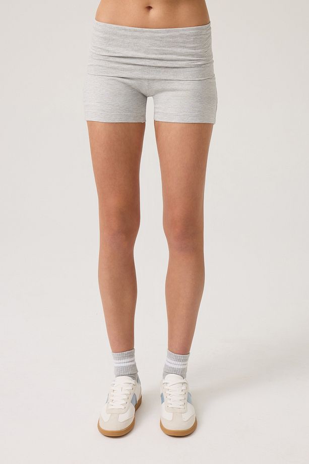 Gri Katlanabilir Bel Detaylı Şort Lounge Shorts - 1