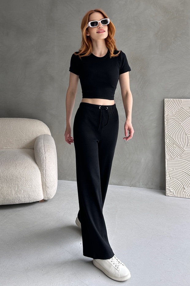 Women's Black Crop Pants Ribbed Knitted Bottom Top Set