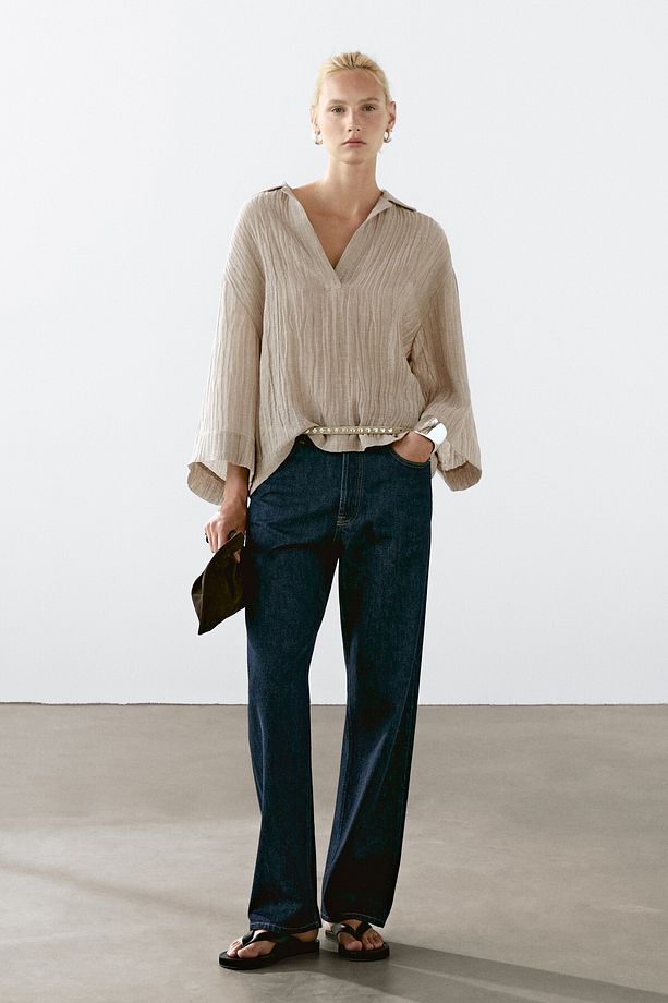 Flowing open-neck linen blend blouse - 2