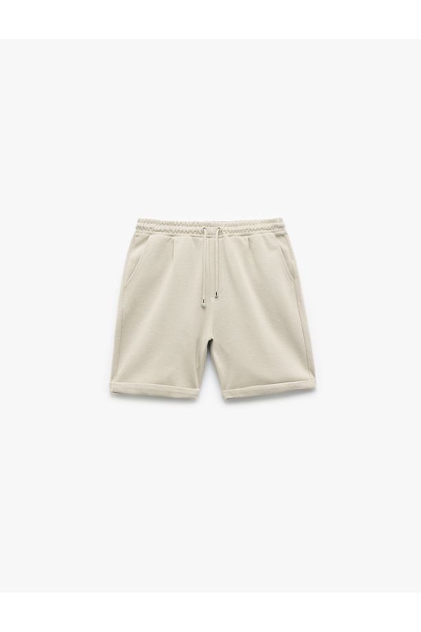 Bermuda Pike Kumaş Pileli Beli Bağcıklı Şort - 3