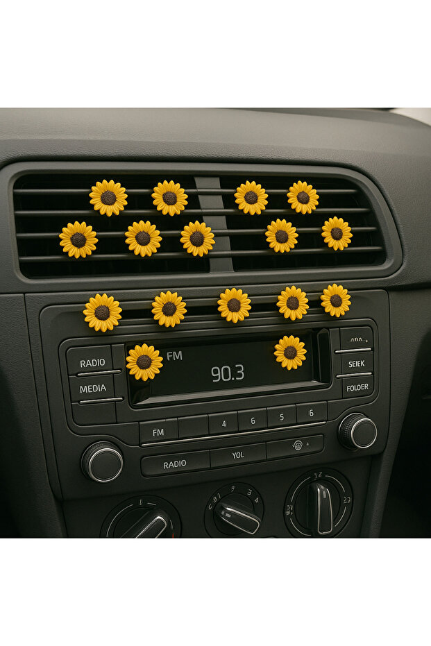 3-Piece Mini Sunflower Car Air Conditioner Ornament Clip Decorations Car Interior Car Accessory