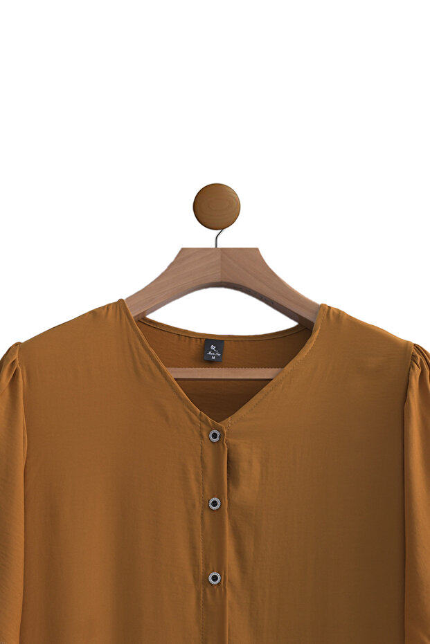 فستان مخملي بأزرار - 3