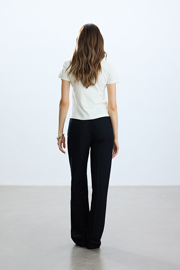 THINGS BASKILI T-SHIRT - 8