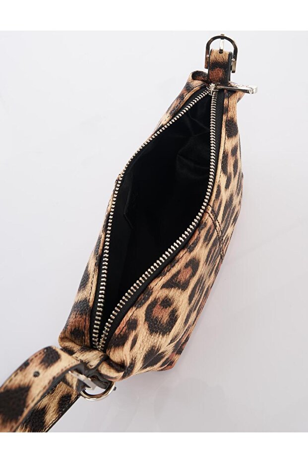 حقيبة كتف بنمط الفهد باللون البني - 7