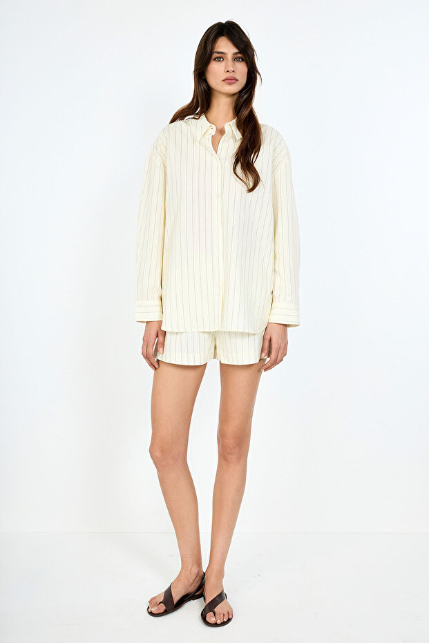 Oversize Shirt with Button Detail on the Back