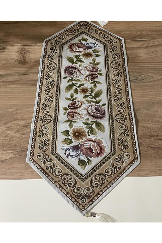 GOBLEN RUNNER 4 LÜ SALON SETİ - 4