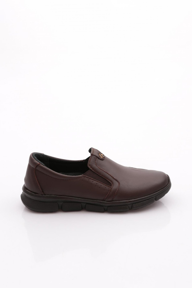 609 Women's Comfort Shoes