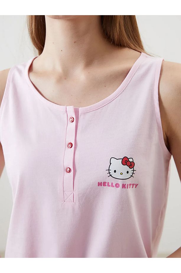 LCW Young Pembe Hello Kitty Baskılı Kadın Şortlu Pijama Takımı - 3