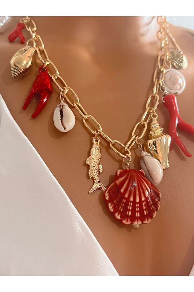 Deniz kabuklu charm marka model kolye - 2