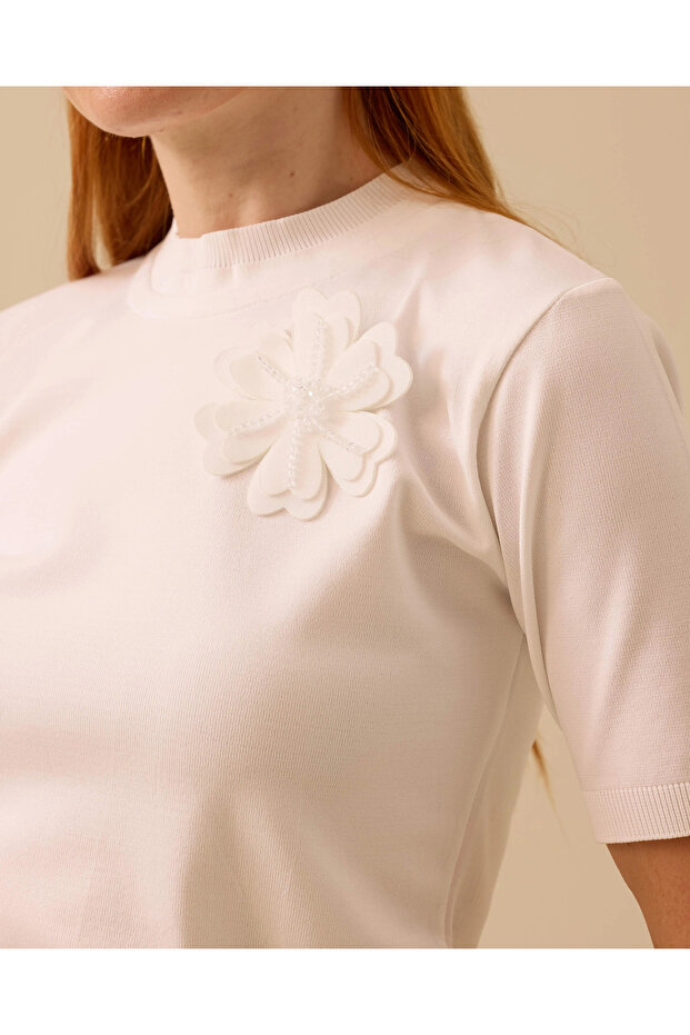 Çiçek Aplikeli Sıfır Yaka Triko Bluz - 5