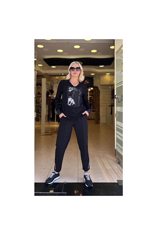 تيشيرت منقوش بالترتر - 4