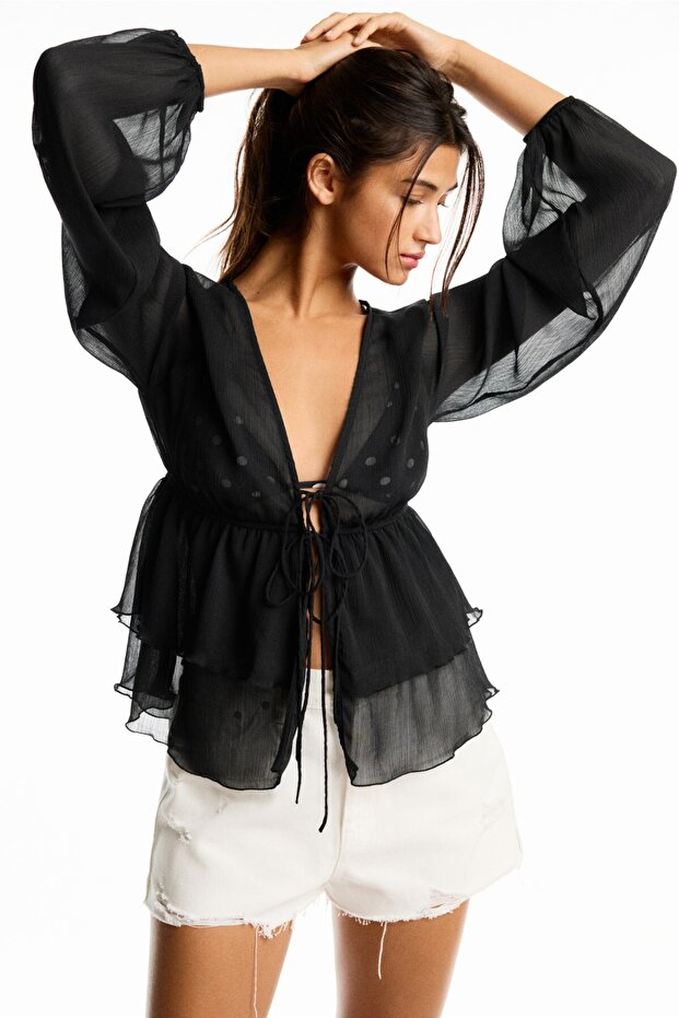 Fırfırlı ve dökümlü bluz - 1