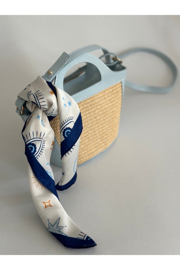 Eye and Star Motif Scarf