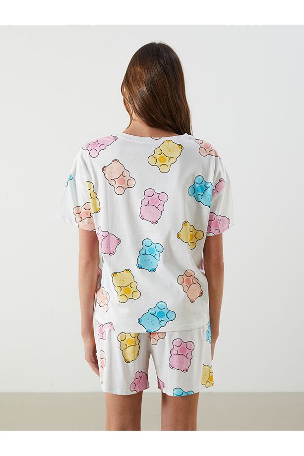 Bisiklet Yaka Desenli Kadın Şortlu Pijama Takımı - 4