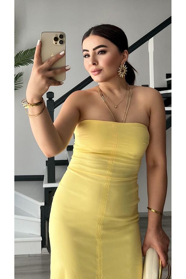Sarı Ön Yırtmaçlı Straplez Elbise - 2