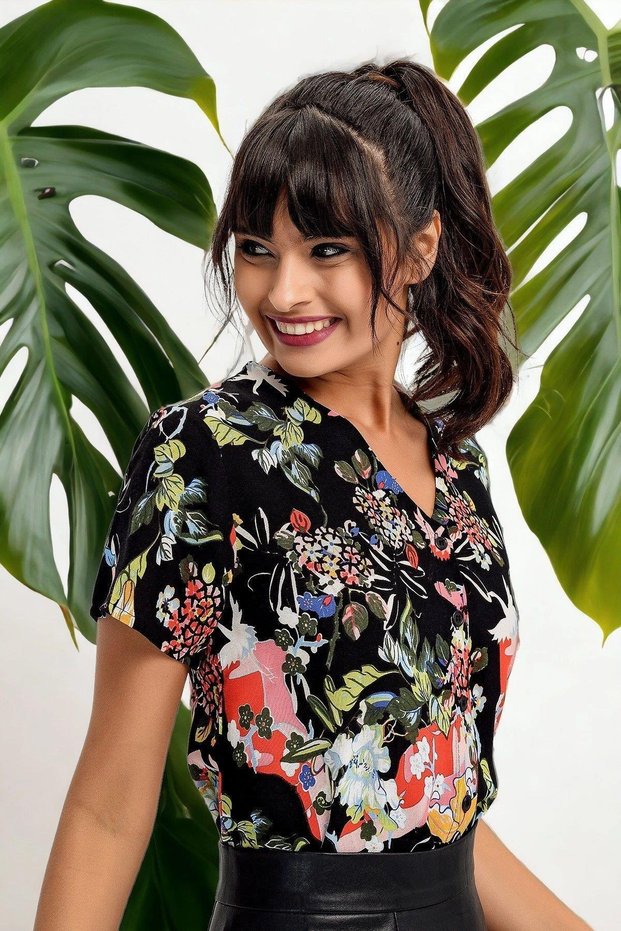 Women's Black Floral Shirt - 700-H5030