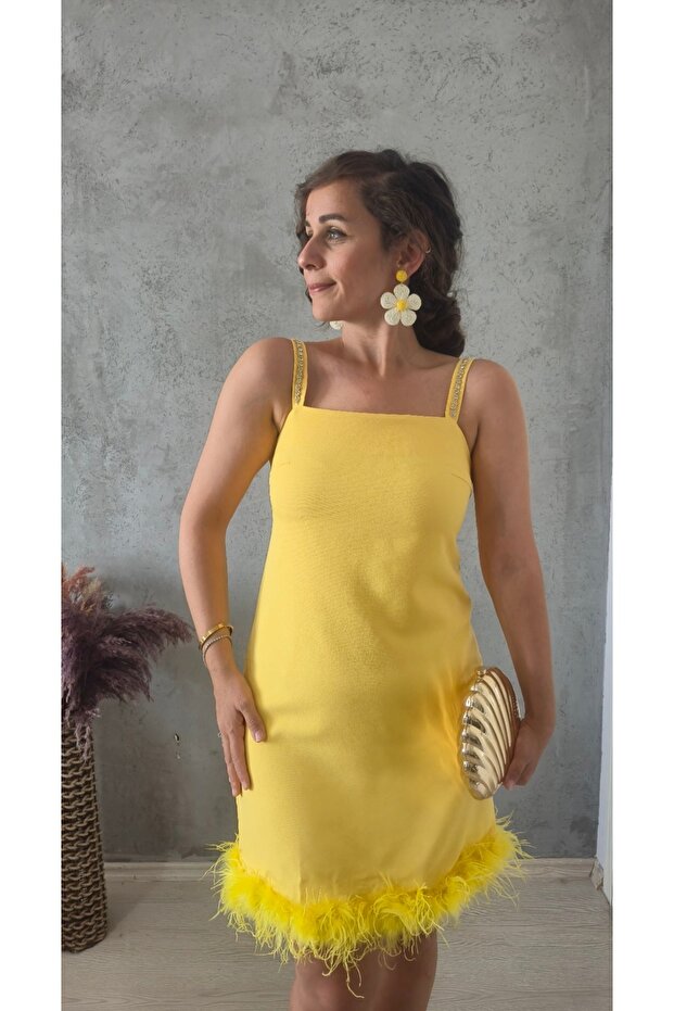 Kısa Otriş Elbise - 3