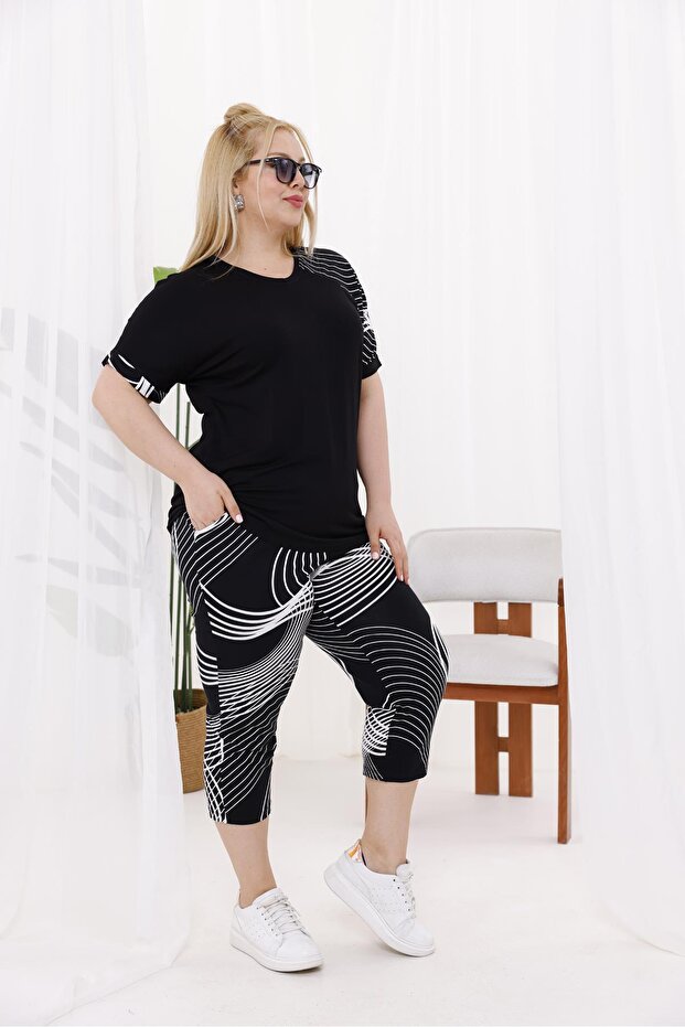 Plus Size Cotton Lycra Block Transition Capri Suit - 3