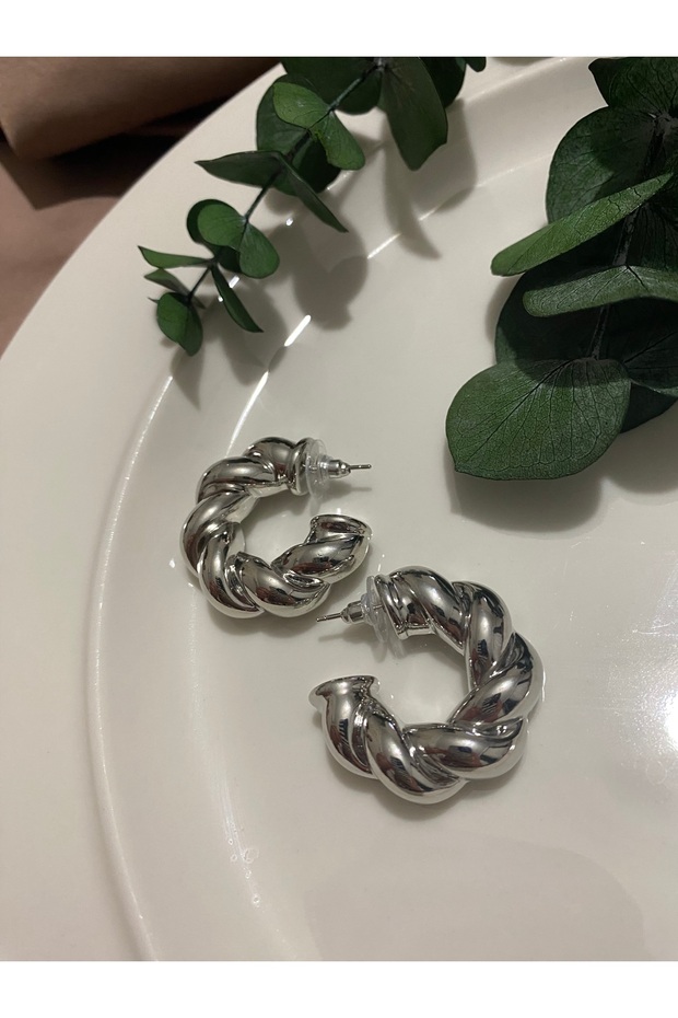 Twist Model Hoop Earrings - 1