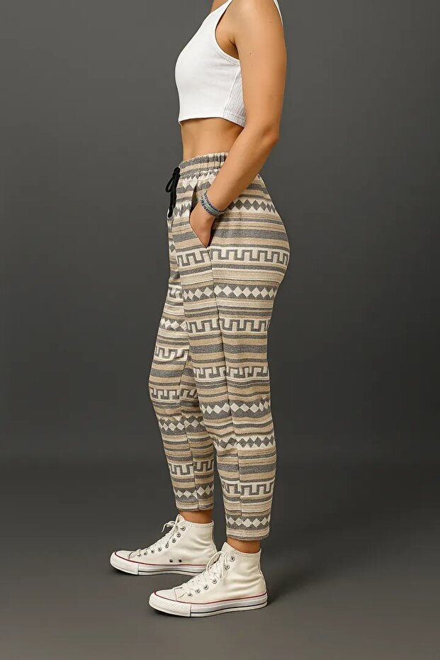 بنطلون منقوش على شكل جزرة بخصر مطاطي - 2